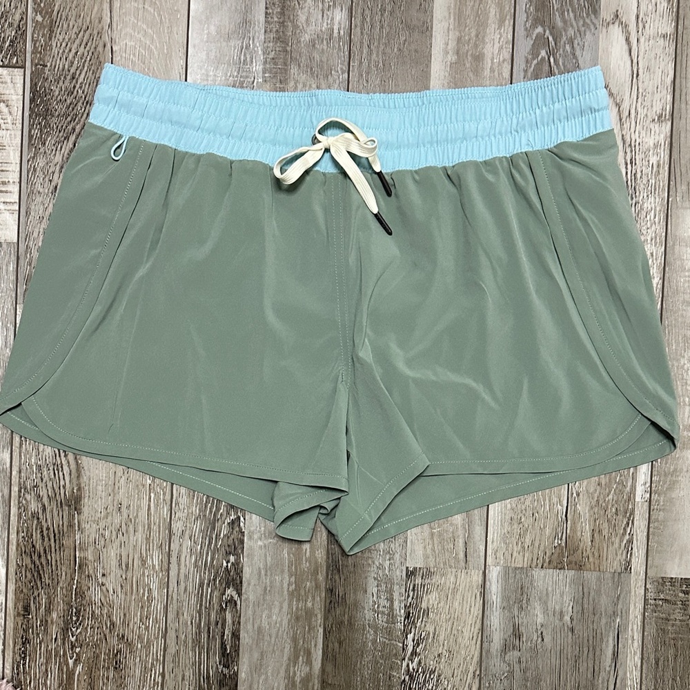 Women's Athletic Shorts Fish Hippie with Blue Waistband NWOT